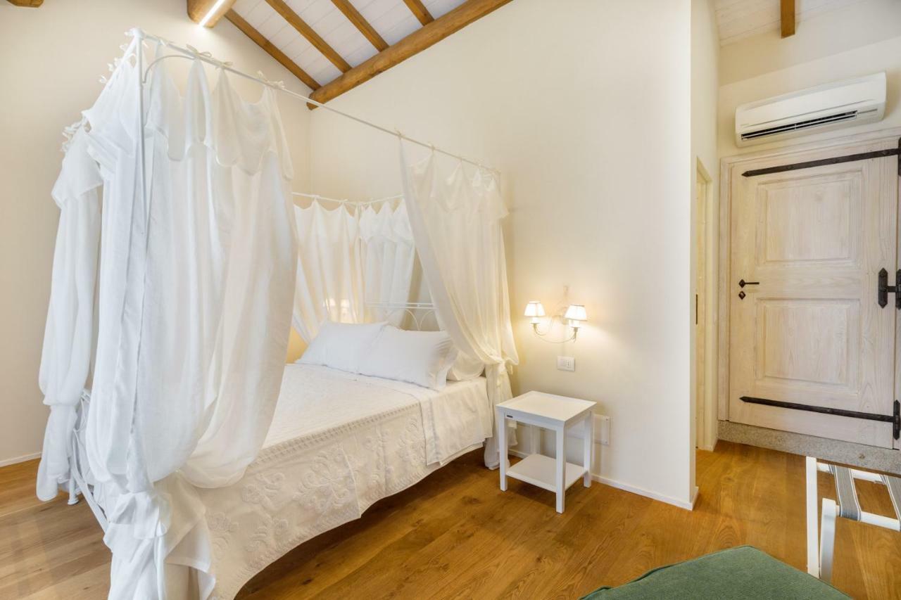Tenuta Petra Bianca Palau Zewnętrze zdjęcie